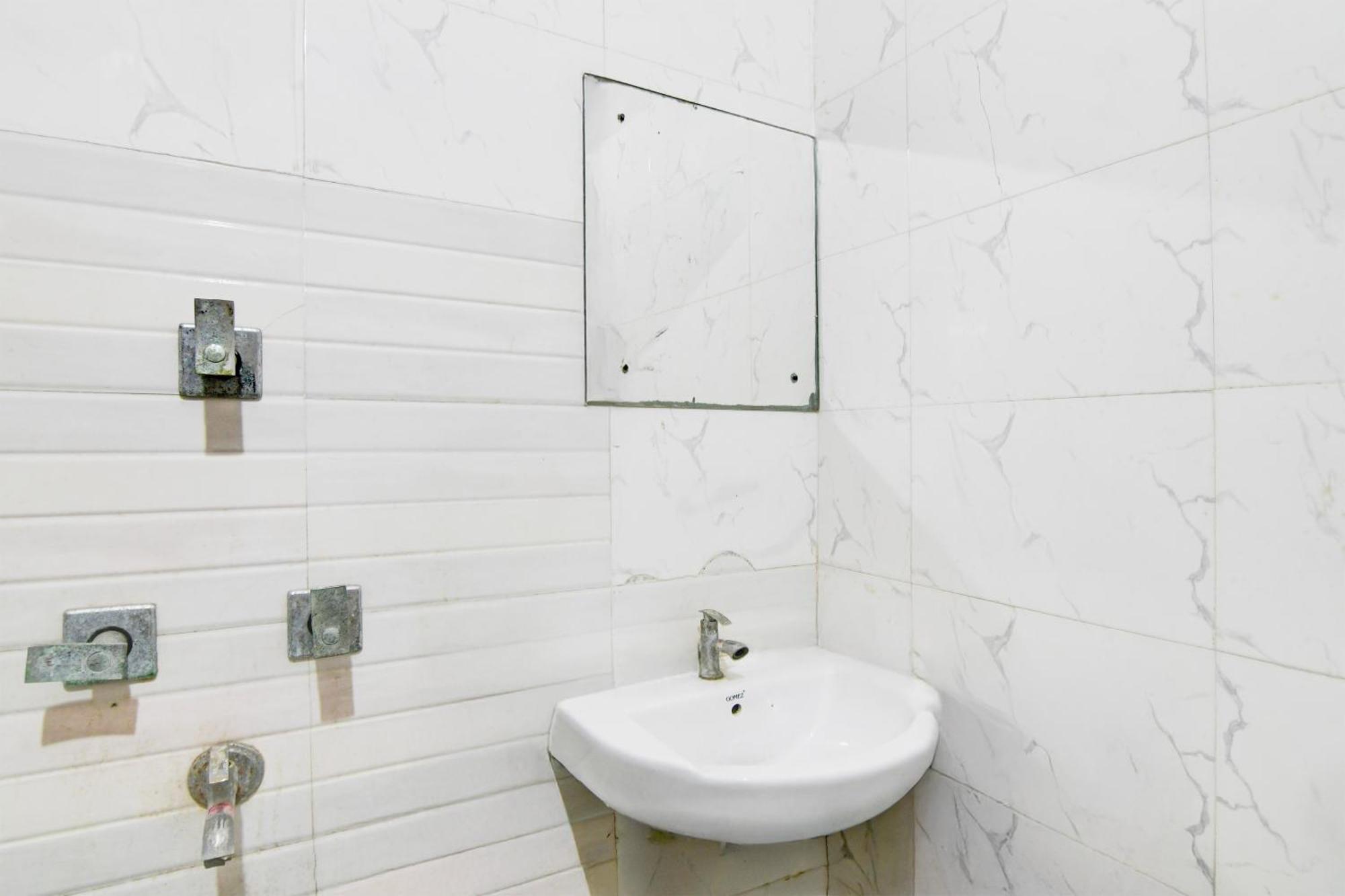 Hotel O Survey Park Jādabpur Екстериор снимка