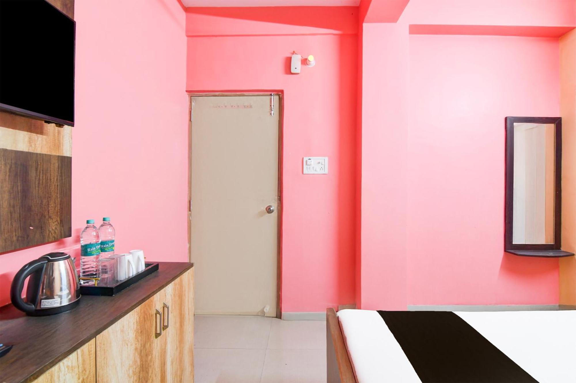 Hotel O Survey Park Jādabpur Екстериор снимка